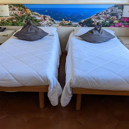 Montecarlo Hotel